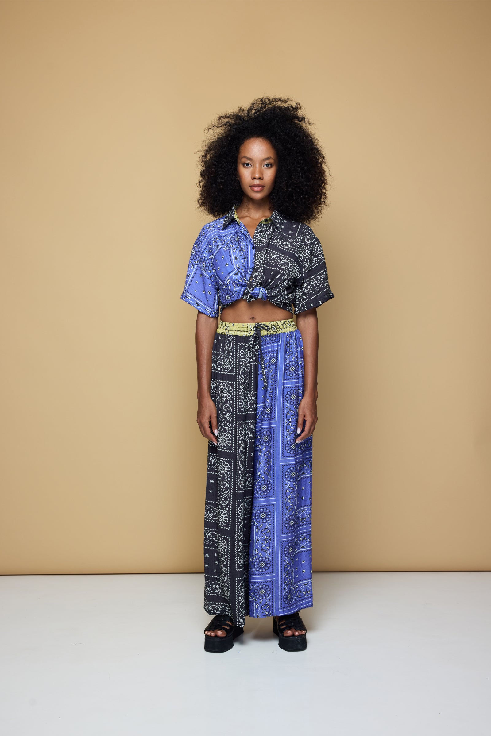 PATCHWORK SALLY ELASTIC DRAWSTRING PANTS - PATCHWORK BANDANA STATE BLUE/BLACK/LIME