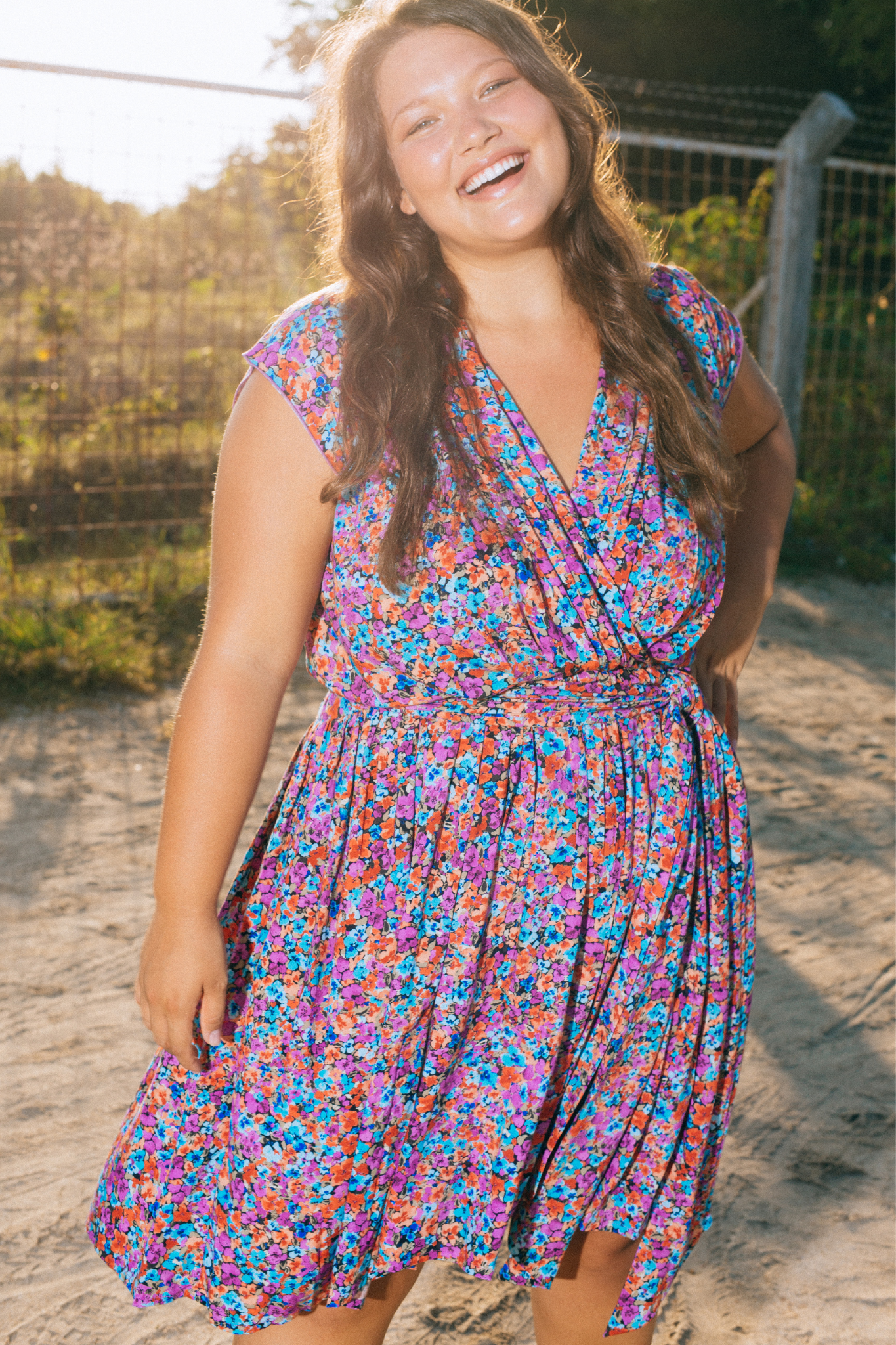 THE POINT DRESS SHORT - FLORAL EXPLOSION RASPBERRY