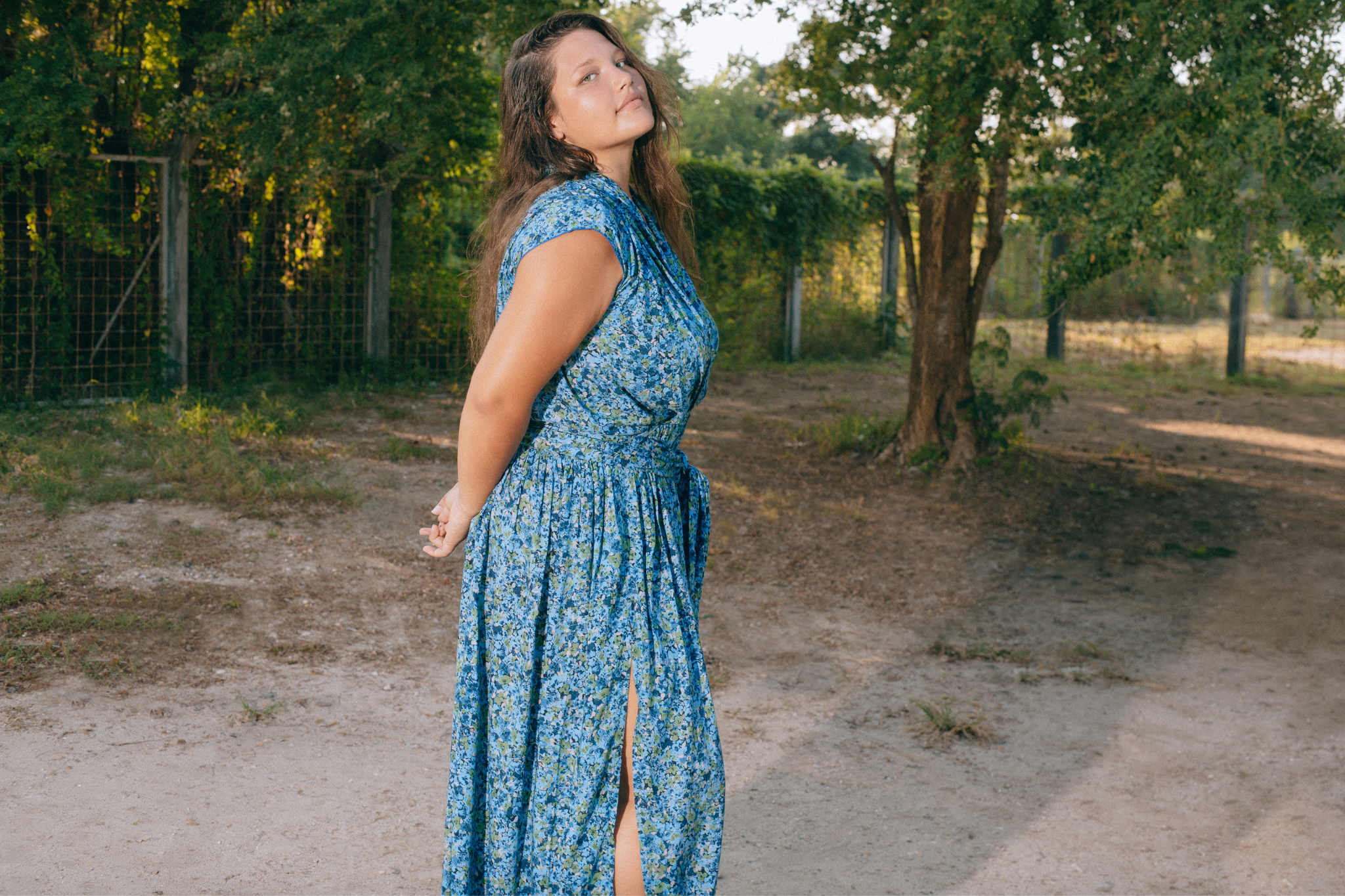 THE POINT DRESS  - FLORAL EXPLOSION BLUE