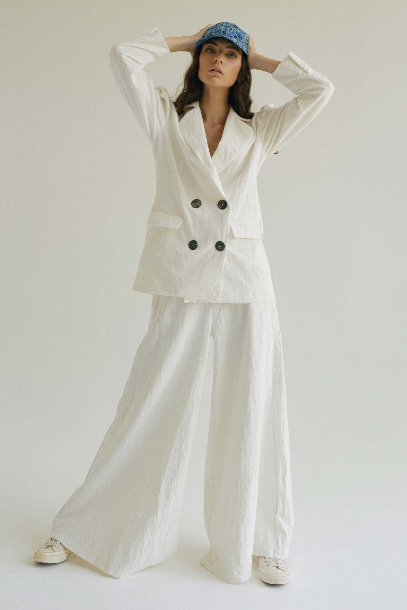 BODENE WIDE LEG SUIT PANT - OFF WHITE / CHAROCOAL BUTTONS